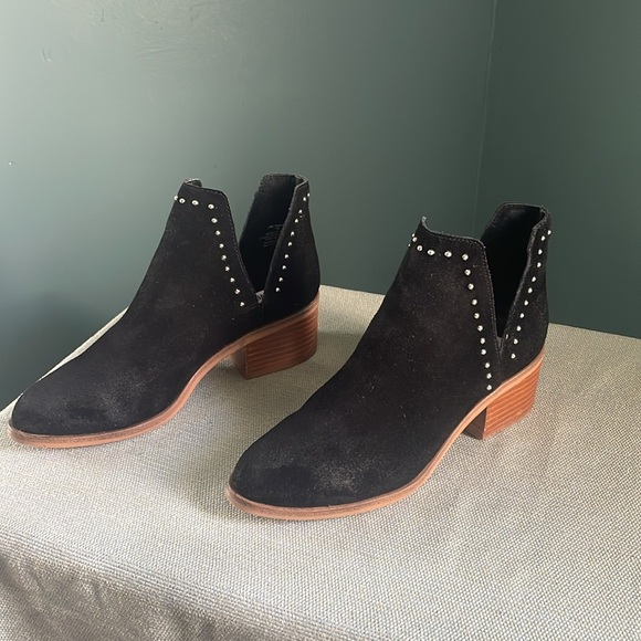 Steve Madden suede Black Ankle Boots silver studs - Picture 3 of 10